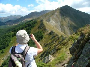 Small group hiking vacations in Italy